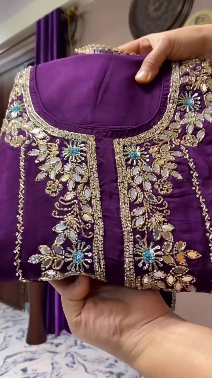 Purple Embroidered Kurta Set - Image 5