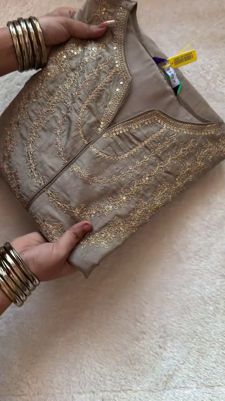 Beige Embroidered Kurta - Image 2